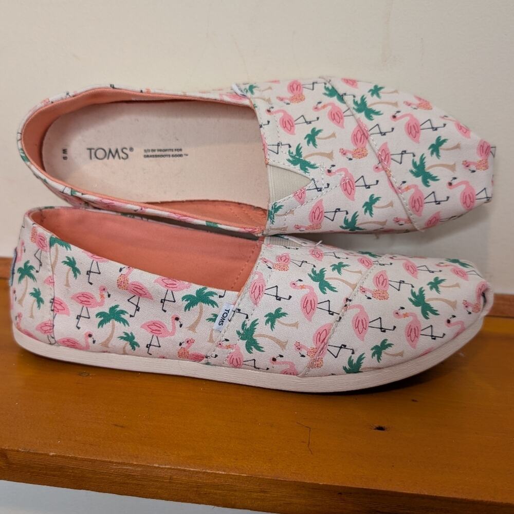 TOMS Alpargata Flamingo Print Slip On Shoes Canvas Flats Women’s Size 9
